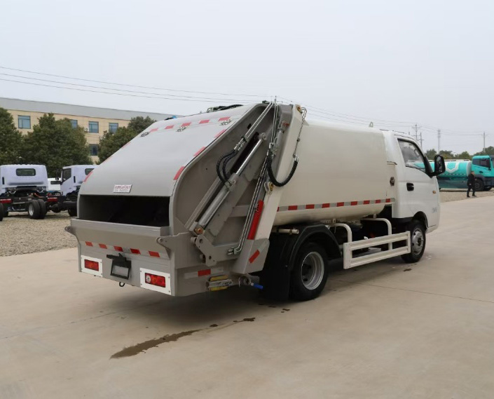 吉利V5E純電動壓縮垃圾運輸車圖片4